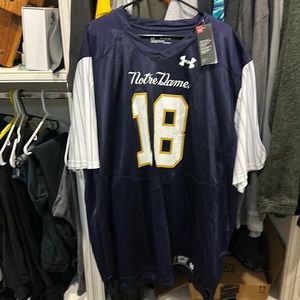 Men’s 4xl Notre Dame jersey. NWT smoke free home